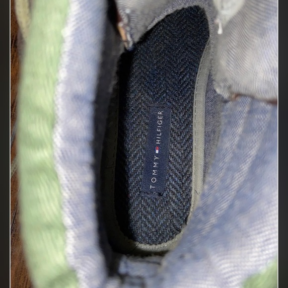 Tommy Hilfiger boots - Picture 4 of 5
